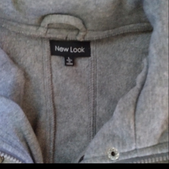 Jacket - Picture 3 of 4